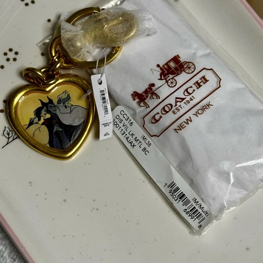 CoachxDisney Villians Gold Heart Keychain